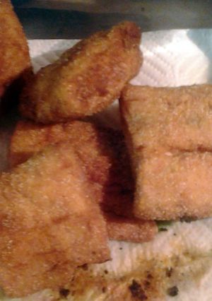 A picture of fried mahi mahi.