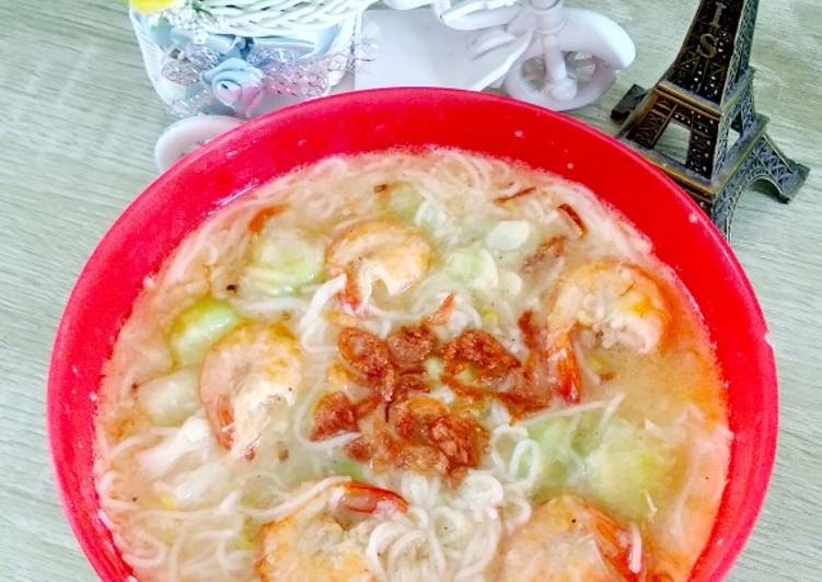 makanan Misoa Oyong Kuah yang merasakan kenyamanan