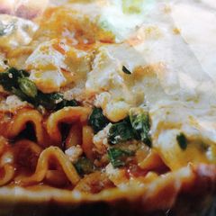 A picture of ravioli lasagna.