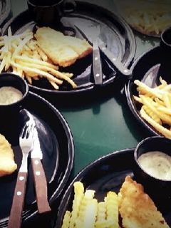 A picture of Crunchy Fish & Chips with Homemade Tartar Sauce (in english & bahasa).