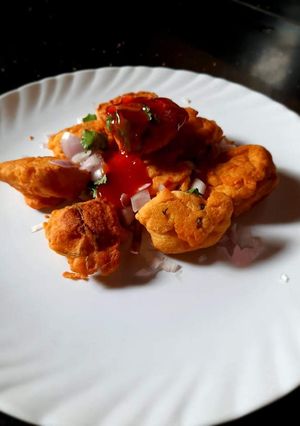 বেসন পকোড়া(Besan pakora recipe in Bengali) রেসিপির প্রধান ছবি