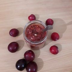 A picture of Sweet & Tangy Plum Chautney.
