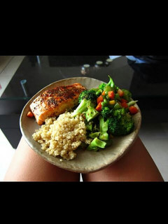 A picture of Salmon with rice.