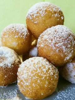 Una foto de Bolas fritas de carnaval muy suaves