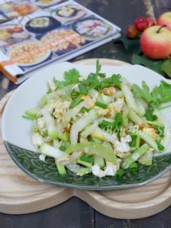 Hình của món Bầu Xào Trứng.