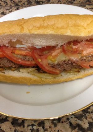 Una foto de Hamburguesa ternera con pan Viena