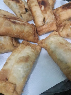 Una foto de Envueltos de espinaca y queso cremoso