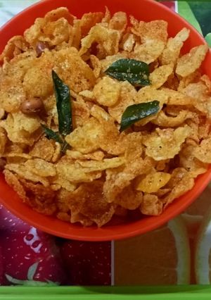 મકાઈના પૌવાનો ચેવડો (Corn Chevdo Recipe in Gujarati) રેસીપી મુખ્ય ફોટો