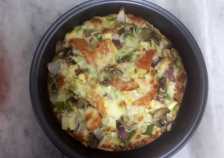 How to Make Homemade Veg pizza 🍕