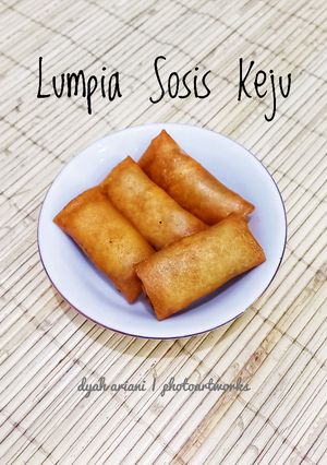 Foto resep 38. Lumpia Sosis Keju