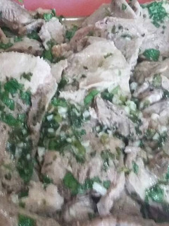 Una foto de Lengua a la vinagreta