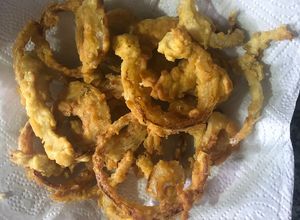 Una foto de Aros de cebolla caseros 👩‍🍳