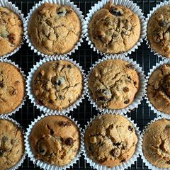 A picture of Mixed Dried Fruit Cupcakes.