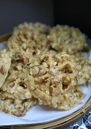 Foto resep Peyek kacang kembang goyang