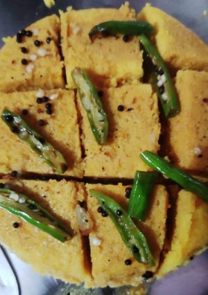 A picture of Dhokla.