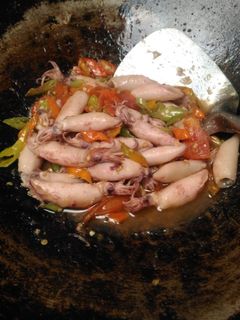 Foto resep Tumis Cumi Asin Pedas