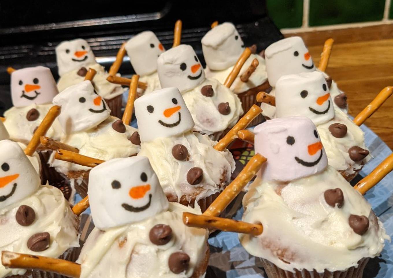 â›„Snowman cupcakes for Christmas or birthday party