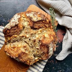 A picture of Vintage cheddar and thyme soda bread.