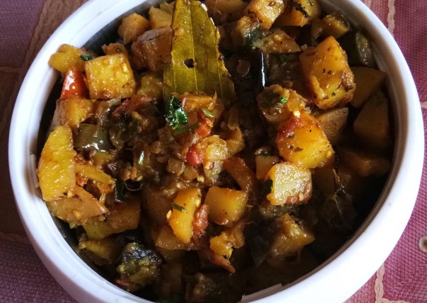 Potato Brinjal Tomato Mix Fry