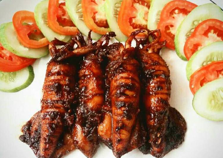 Resep Cumi bakar  pedas manis  oleh Susan Mellyani Cookpad