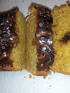A picture of easiest ice cream flavoured cake in the world.