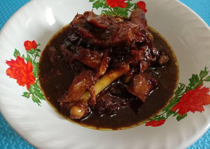 81. Ayam Geprek Kuah Kecap