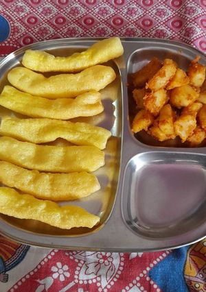 ભૂંગળા બટાકા (Bhungra Bataka Recipe In Gujarati) રેસીપી મુખ્ય ફોટો