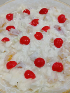 A picture of Cream fruits salad 😋😋.