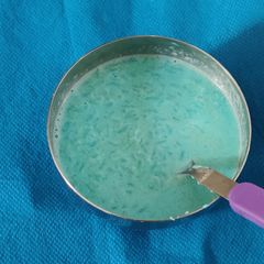 A picture of Blue kheer.