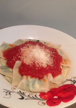 Una foto de Raviolis caseros de ricota espinaca