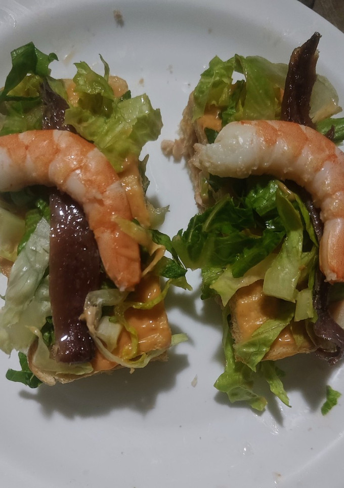 Una foto de Canapés fríos con gamba