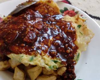 Unique Cuisine Fried Tofu and Egg w Peanut Sauce Tahu Tek Delicious