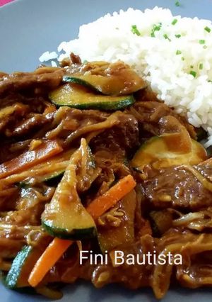 Una foto de Chop suey de ternera