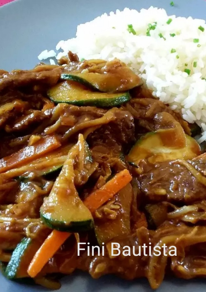 Una foto de Chop suey de ternera