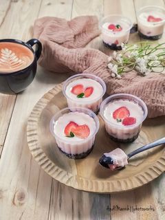 Foto resep Mini Strawberry Mousse (no bake)