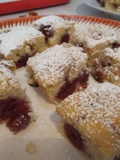 Pottyantós meggyes pite recept fotója
