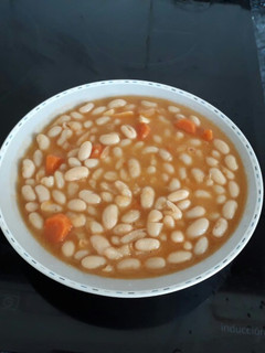 Una foto de Pochas o alubias blanca