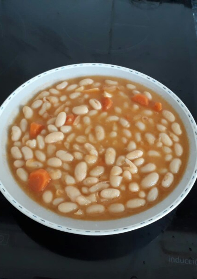 Una foto de Pochas o alubias blanca