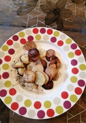 Une photo de Pommes de terre à l'estragon à la poêle