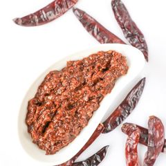 A picture of Schezwan Sauce.