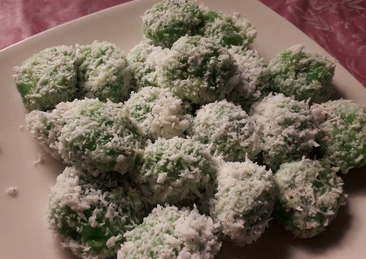 Klepon Pandan Anti Galau😊