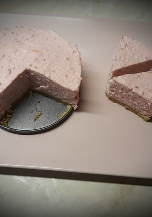 Mini málnás túrótorta (sütés nélkül) recept fotója