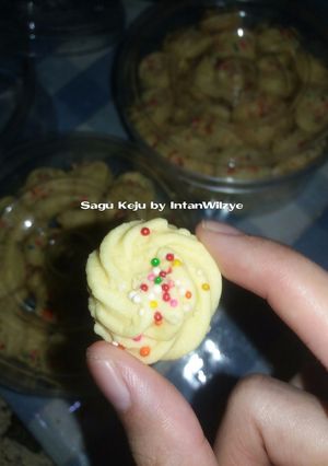 Foto resep Sagu Keju Maknyus (Renyah & lumer di mulut)
