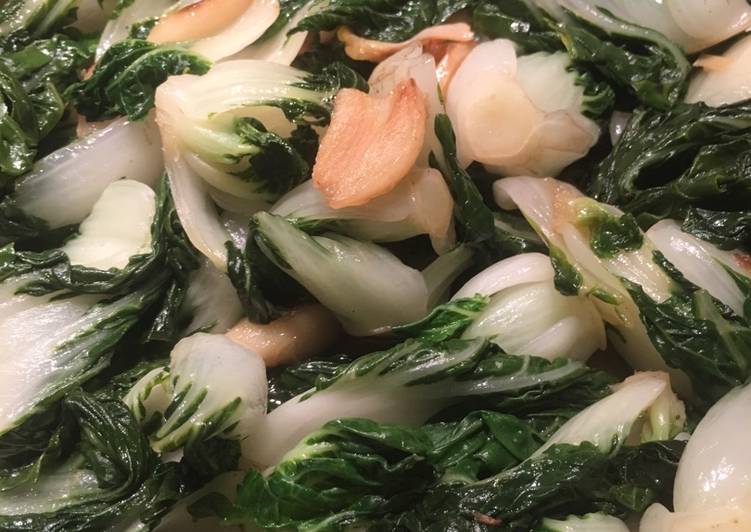How to Prepare Perfect Baby Bok Choy with garlic