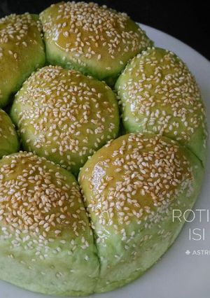 Foto resep Roti Pandan Isi Cokelat (Eggless 1x proofing)