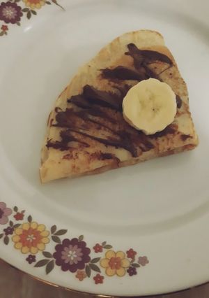 Nutellás palacsinta banánnal recept fotója