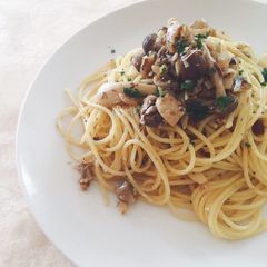 Spaghetti with oil sardine and mashroom A picture of Spaghetti with oil sardine and mashroom.
