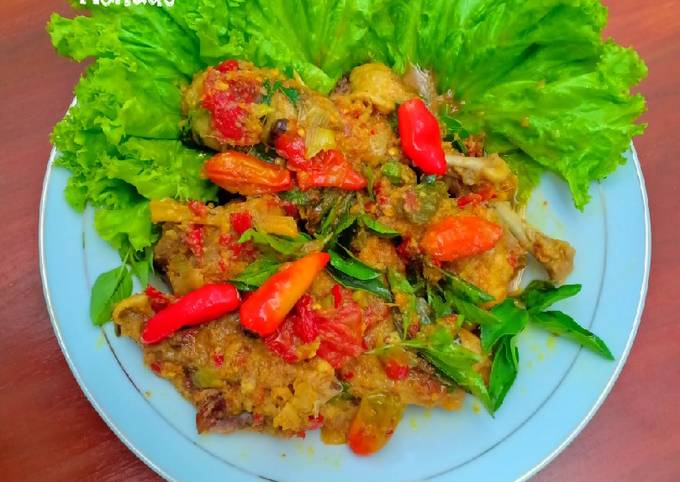 Resep Ayam Woku Khas Menado Oleh Yeyen Maryani - Cookpad