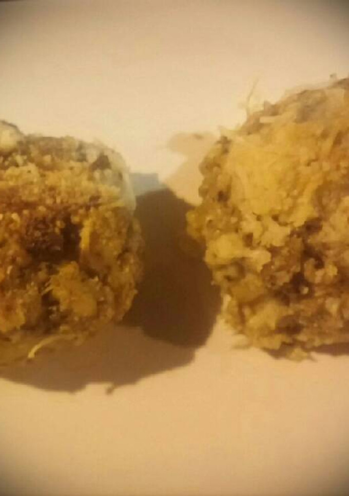 Una foto de 802. Alcachofas rellenas carne