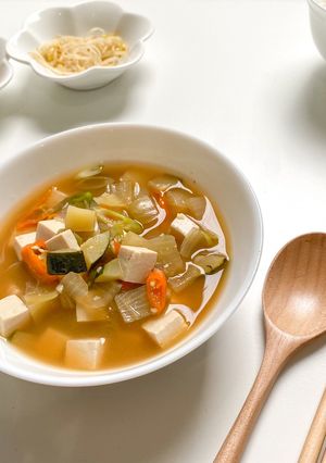 Foto resep Doenjang Jjigae 되장찌개 | Halal MUI